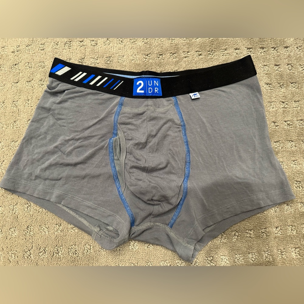 2undr men’s small boxer-briefs
